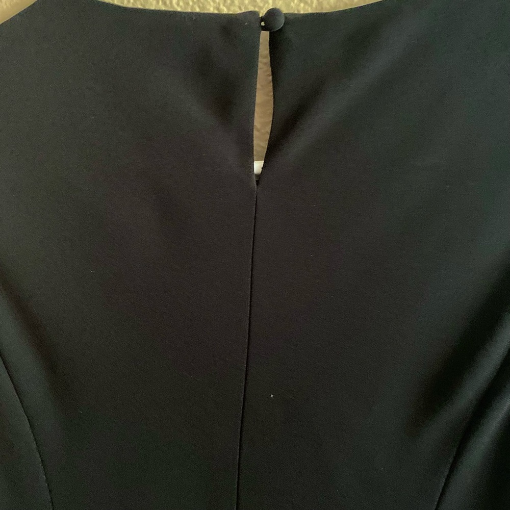 Dress ~ Evan-Picone ~ Vtg.  Black  Sleeveless  Attached Pearl Strands w/ Brooch - Picture 5 of 7